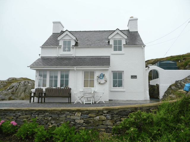 Private dwelling, Anglesey
